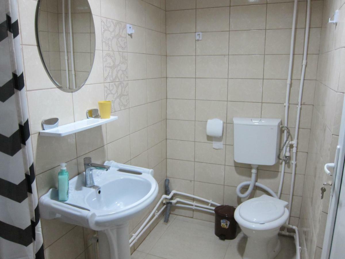 מלון קוסטינסטי Casa Gherghisan מראה חיצוני תמונה